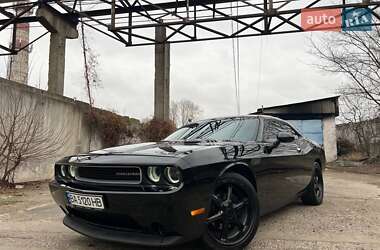 Купе Dodge Challenger 2012 в Києві