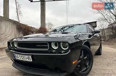 Купе Dodge Challenger 2012 в Киеве