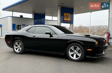 Купе Dodge Challenger 2015 в Смеле