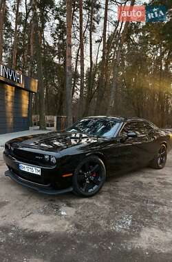 Купе Dodge Challenger 2014 в 