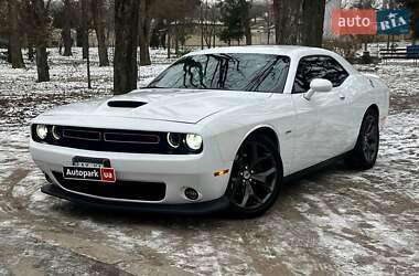 Купе Dodge Challenger 2019 в Києві