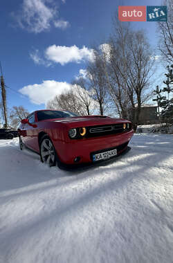 Купе Dodge Challenger 2021 в 