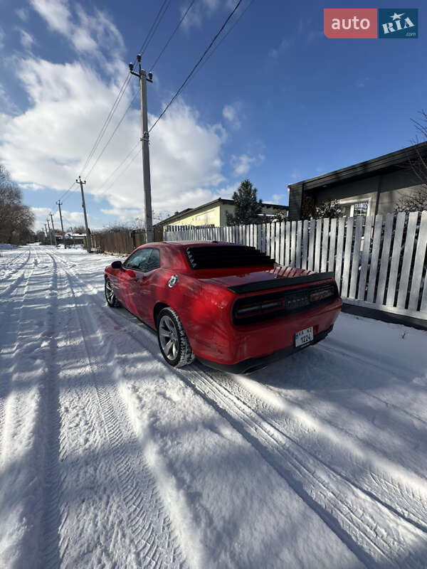 Купе Dodge Challenger 2021 в Киеве фото 9 Купе Dodge Challenger 2021 в Киеве