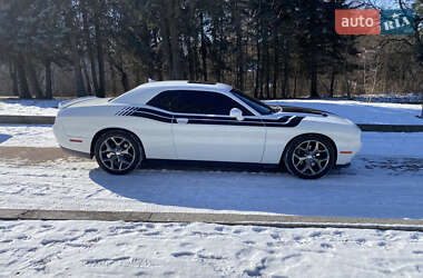 Купе Dodge Challenger 2015 в 