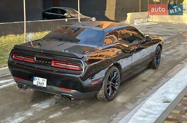 Купе Dodge Challenger 2016 в Киеве