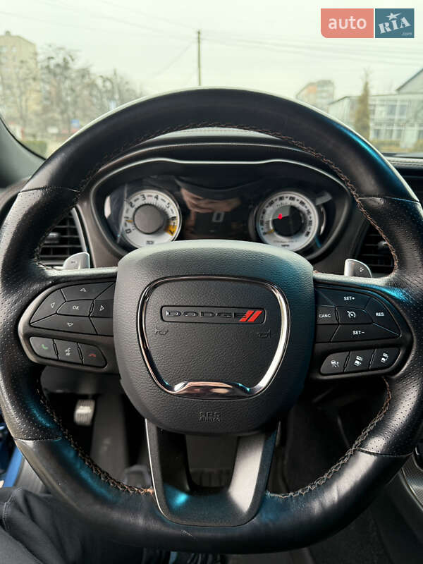 Купе Dodge Challenger 2020 в Кропивницькому