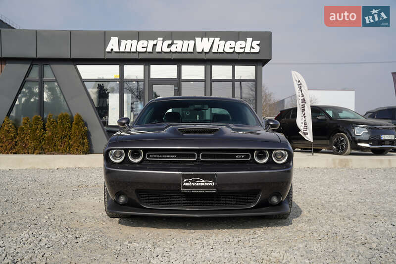 Купе Dodge Challenger 2019 в Черновцах