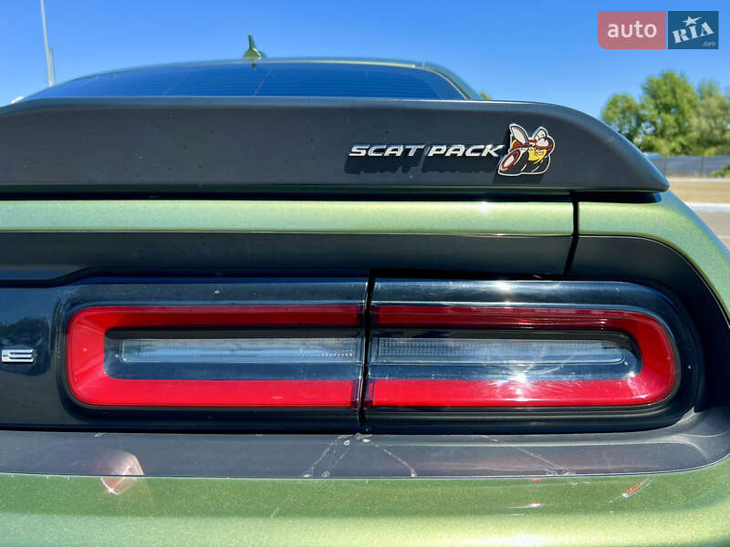 Купе Dodge Challenger 2022 в Киеве