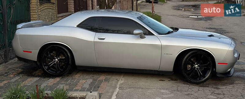 Купе Dodge Challenger 2021 в Киеве