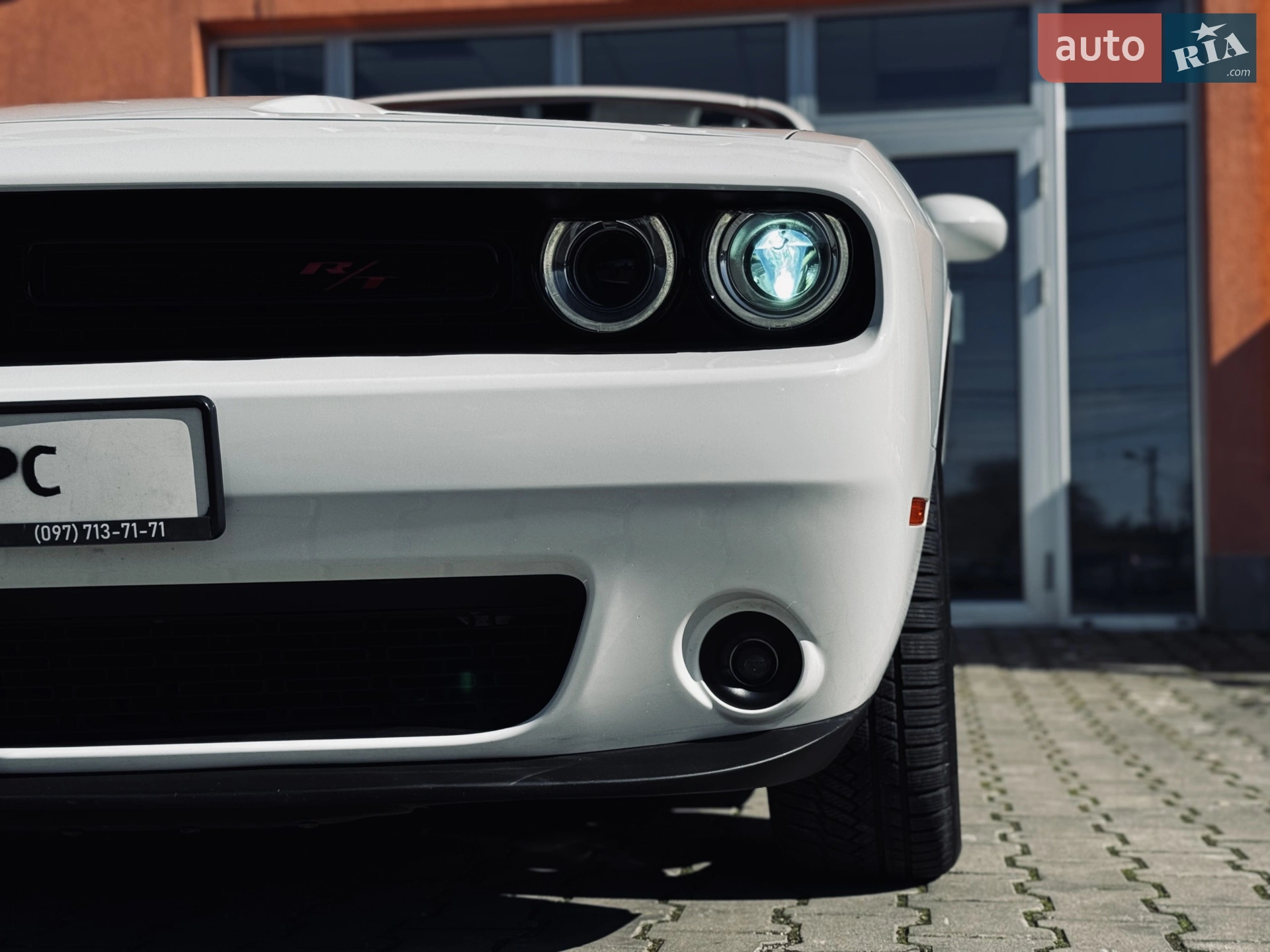 2018 Dodge Challenger - мініатюра 9