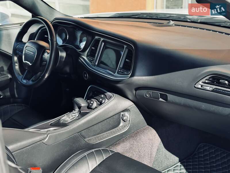 Купе Dodge Challenger 2018 в Одессе фото 44 Купе Dodge Challenger 2018 в Одессе