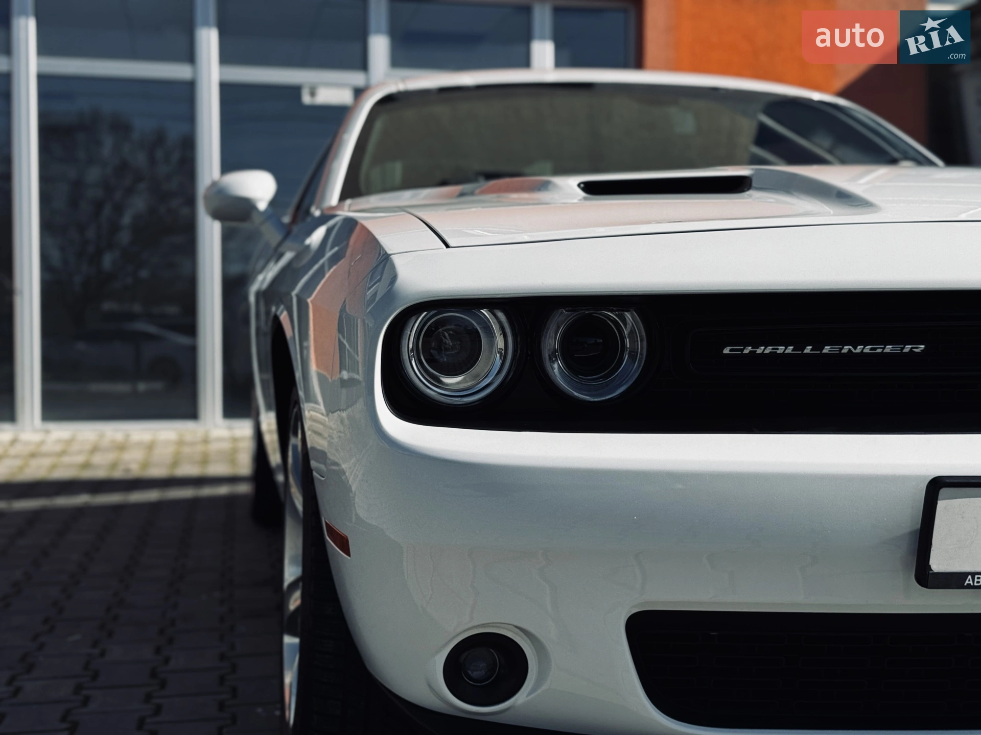 2018 Dodge Challenger - мініатюра 12