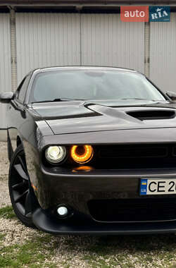 Купе Dodge Challenger 2021 в 