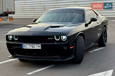 Купе Dodge Challenger 2017 в 