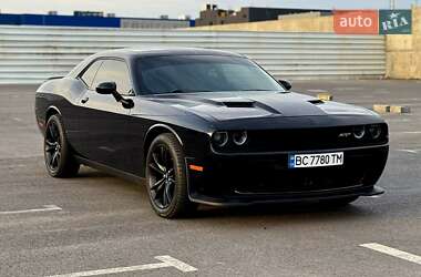 Купе Dodge Challenger 2017 в 