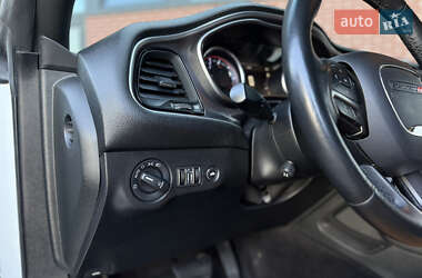 Купе Dodge Challenger 2018 в 