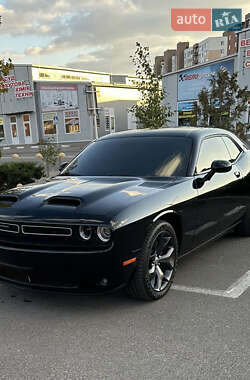 Купе Dodge Challenger 2019 в Одесі