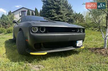 Купе Dodge Challenger 2016 в 