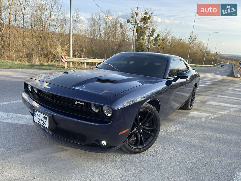 Купе Dodge Challenger 2016 в Каменец-Подольском