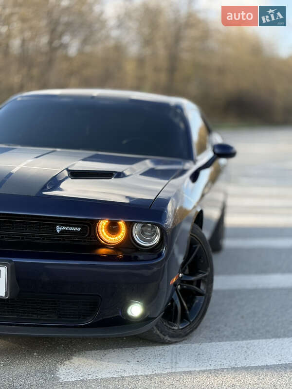 Купе Dodge Challenger 2016 в Каменец-Подольском фото 20 Купе Dodge Challenger 2016 в Каменец-Подольском