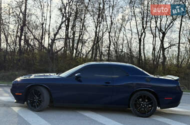 Купе Dodge Challenger 2016 в Каменец-Подольском