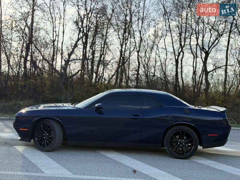 Купе Dodge Challenger 2016 в Каменец-Подольском фото 30 Купе Dodge Challenger 2016 в Каменец-Подольском