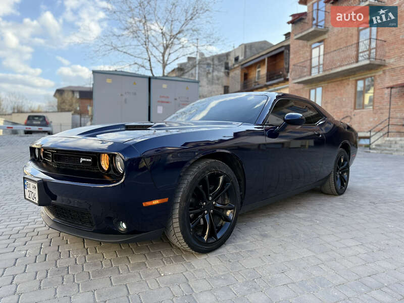 Купе Dodge Challenger 2016 в Каменец-Подольском