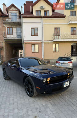 Купе Dodge Challenger 2016 в Каменец-Подольском