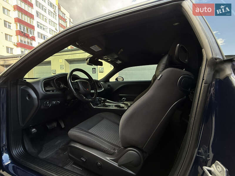 Купе Dodge Challenger 2016 в Каменец-Подольском фото 67 Купе Dodge Challenger 2016 в Каменец-Подольском