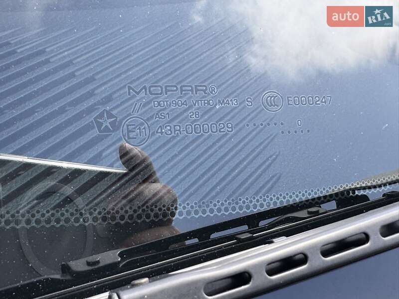 Купе Dodge Challenger 2020 в Киеве