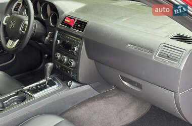 Купе Dodge Challenger 2011 в 