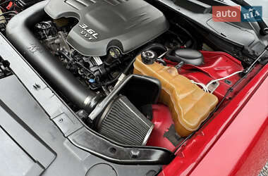 Купе Dodge Challenger 2011 в 