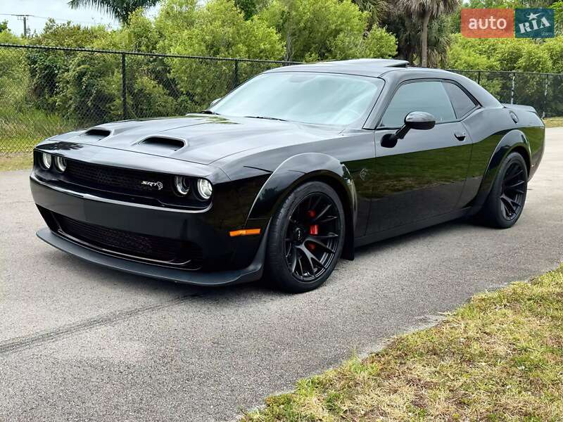 Купе Dodge Challenger 2019 в Тернополе