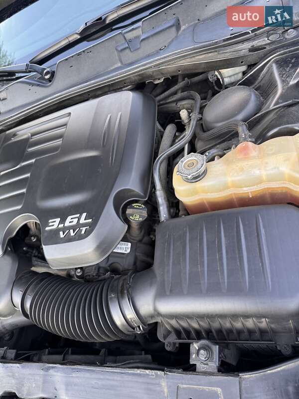 Купе Dodge Challenger 2015 в Одесі