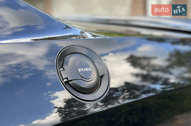 Купе Dodge Challenger 2018 в 
