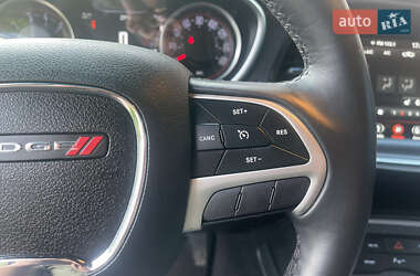 Купе Dodge Challenger 2018 в 