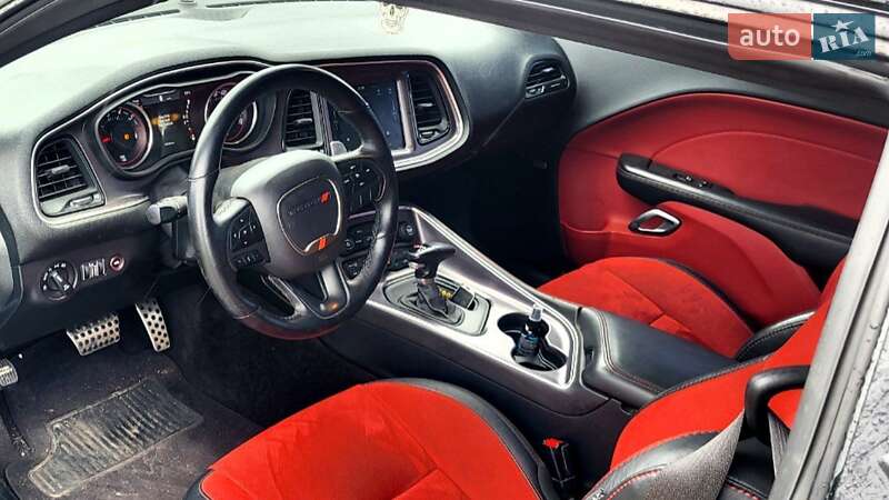 Купе Dodge Challenger 2018 в Киеве