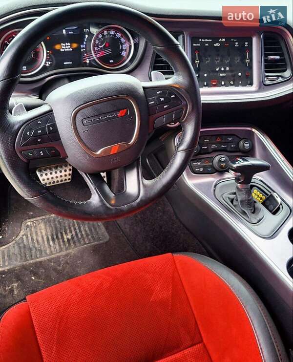 Купе Dodge Challenger 2018 в Киеве