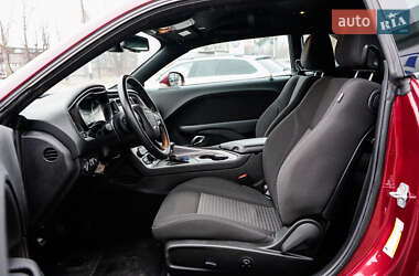 Купе Dodge Challenger 2019 в 