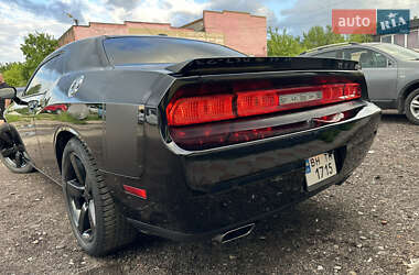 Купе Dodge Challenger 2014 в 