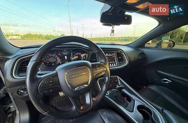 Купе Dodge Challenger 2018 в 