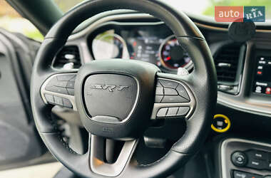 Купе Dodge Challenger 2019 в 