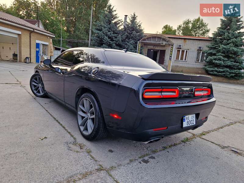 Купе Dodge Challenger 2017 в Днепре