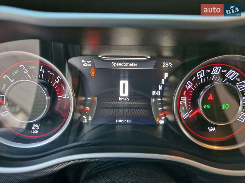 Купе Dodge Challenger 2017 в Днепре