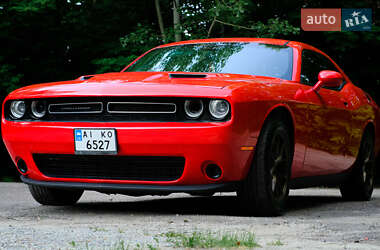 Купе Dodge Challenger 2016 в 
