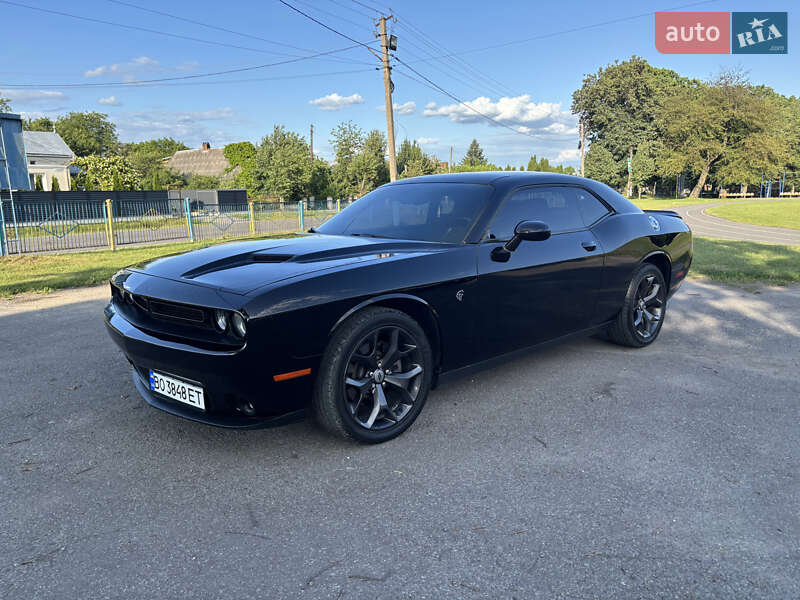 Купе Dodge Challenger 2019 в Тернополе