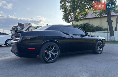 Купе Dodge Challenger 2019 в 