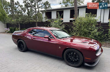 Купе Dodge Challenger 2019 в 