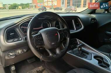 Купе Dodge Challenger 2018 в 