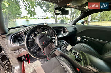 Купе Dodge Challenger 2016 в 